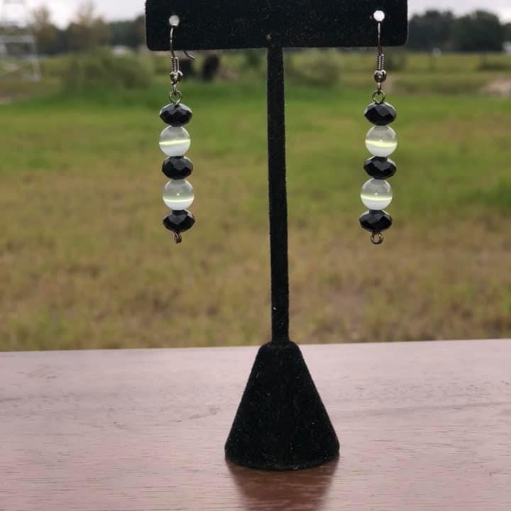 New Black and gray beaded earrings